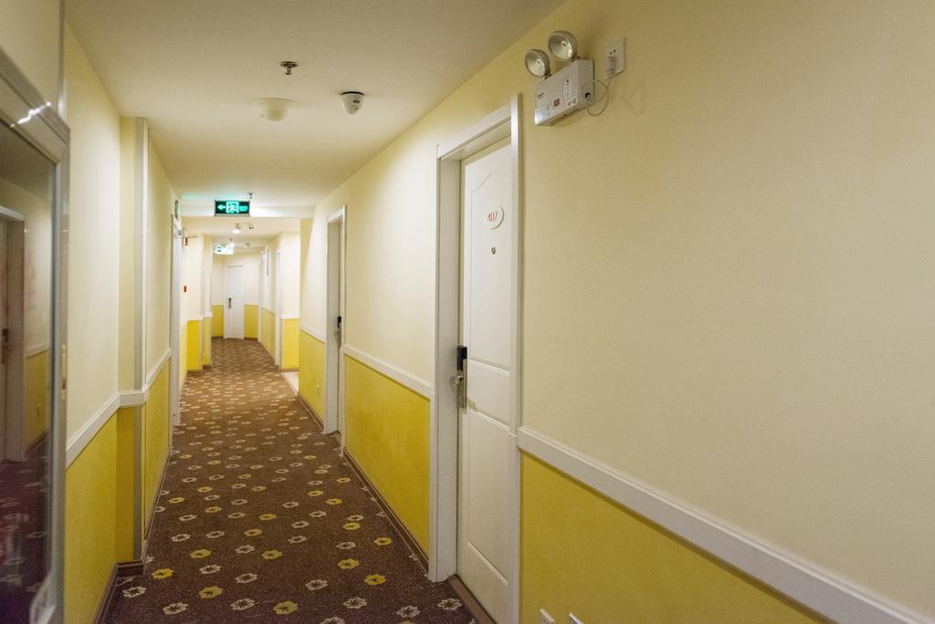 Home Inn Yichang Gezhou Dam Екстериор снимка